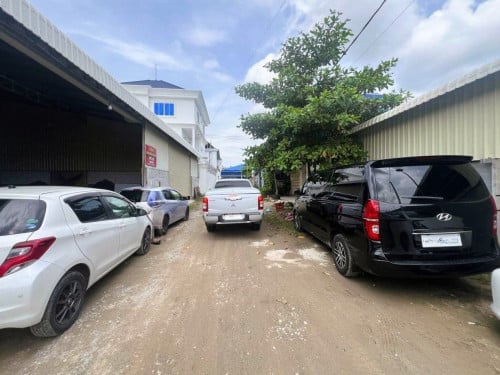 Urgent Land for Sale in Kouk Khleang (Phnom Penh Thmei)!
