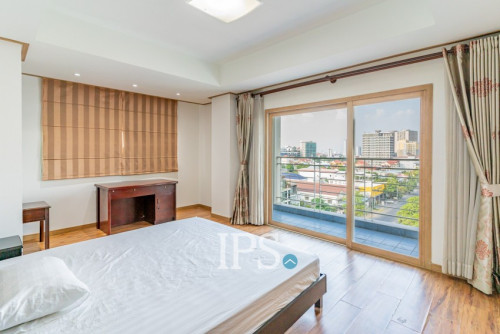 ❗️#URGENTSALE❗️3-Bedroom Condo -📍De Castle Noblesse, Phnom Penh