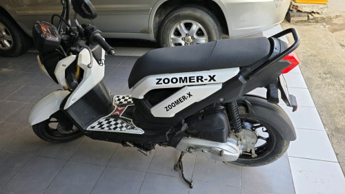 Zoomer 2015 ធានានៅស្អាតណាស់