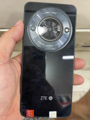 ZTE ស្អាត 98.5%