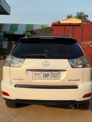 ឡានលក់ម្ចាស់ជិះផ្ទាល់