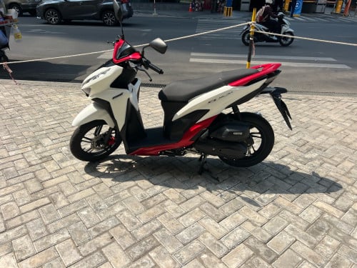 ថ្មីណាស់