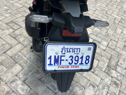 ថ្មីណាស់