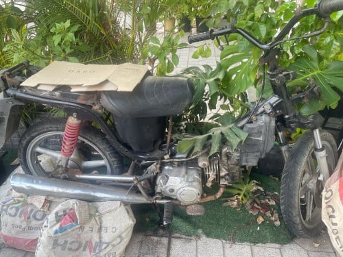 លក់ម៉ូតូអូសរម៉ក