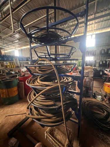 ម៉ាសុីនគៀបទុយោ