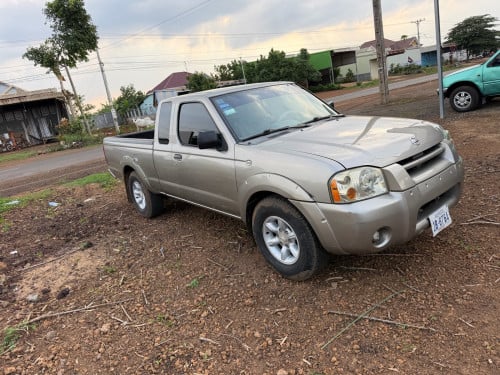នីសាន់2002ម៉ាសុីនម៉ាស៊ូតប៉ុង១