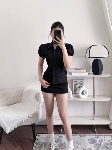 អាវម៉ូដថ្មីបងៗ មាន3 ពណ៌🩵🤍🖤