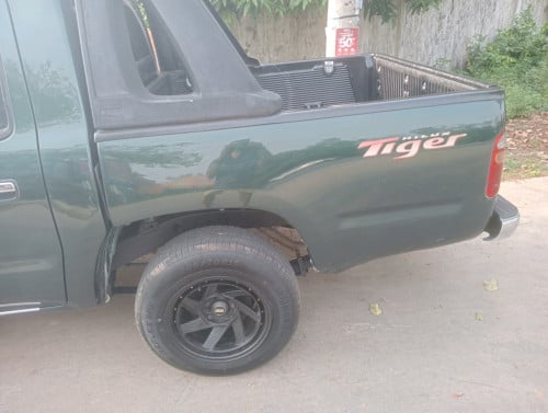 Toyota Hilux Tiger 2004 ម៉ាស៊ីនត្រជាក់រងា ម៉ាស៊ីនស្ងាត់ល្អស្ទុះខ្លាំង ស៊ីម៉ាស៊ុតតឹចណាស់