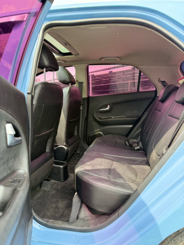 ពណ៌ពិសេសដំបូលបេីក $7,950