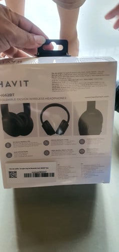 កាសធំប្រើ bluetoothសំឡេងបុកបាសស្អាតថ្មកាន់ ថ្មីប្រអប់