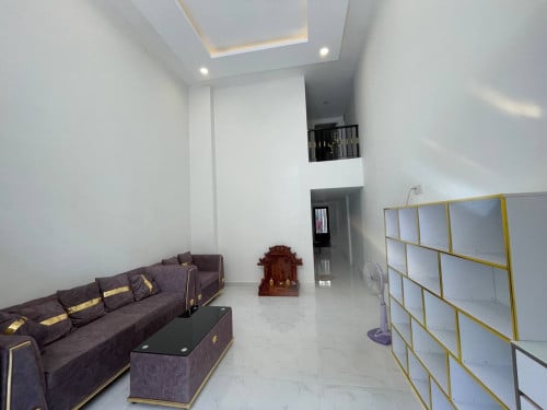 ផ្ទះសម្រាប់ជួលនៅជ្រោយចង្វារ / Flat for Rent at Khan Chrouy Changvar