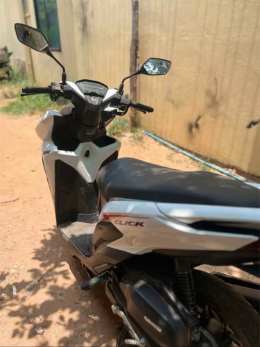 លក់Honda Click 019