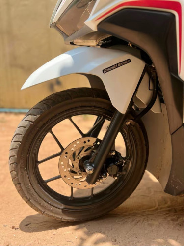 លក់Honda Click 019
