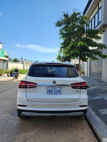លក់MG Rx5