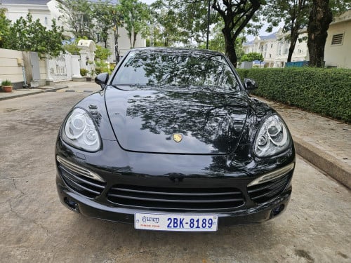 លក PORSCHE 2013 ម៉ាស៊ូត