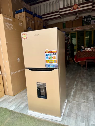 ទូទឹកកកQstar 1.30M មានចុកទឹក ចុះសល់199$ ធានា២ឆ្នាំ