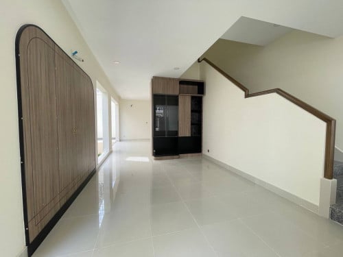 វីឡា ភ្លោះម៉ូឌឺន​ (TM) លក់បន្ទាន់ / Villa Twin Modern for sale urgent