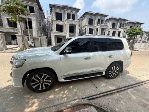 ឡានលក់ Toyota Land Cruiser 2008 ឡើង 2021 ផ្លាកលេខ កម្ពុជា
