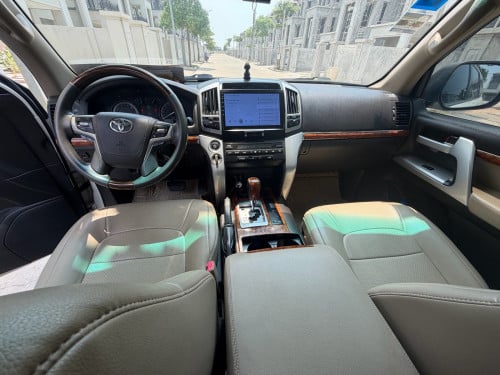 ឡានលក់ Toyota Land Cruiser 2008 ឡើង 2021 ថ្មីស្អាត