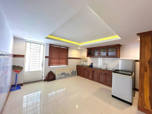 🏘️ផ្ទះលក់បន្ទាន់តម្លៃក្រោមទីផ្សារ បុរីសម្បតិ្តមានហេង
