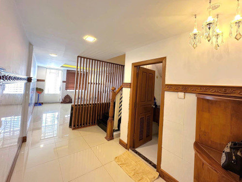🏘️ផ្ទះលក់បន្ទាន់តម្លៃក្រោមទីផ្សារ បុរីសម្បតិ្តមានហេង