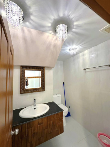 🏘️ផ្ទះលក់បន្ទាន់តម្លៃក្រោមទីផ្សារ បុរីសម្បតិ្តមានហេង