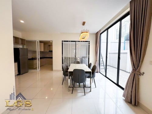 🏠វីឡាភ្លោះ​ A សម្រាប់ជួល | Twin Villa A for Rent