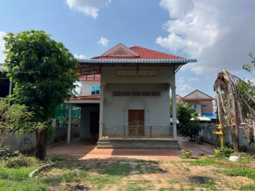 🏦House Available for Urgent Sale at a Special Price (Negotiable).