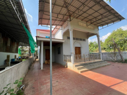 🏦House Available for Urgent Sale at a Special Price (Negotiable).