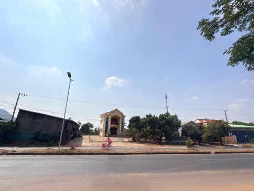 🏦House Available for Urgent Sale at a Special Price (Negotiable).