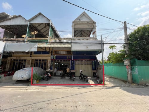 🏦Link House Available for Urgent Sale at a Special Price (Negotiable).