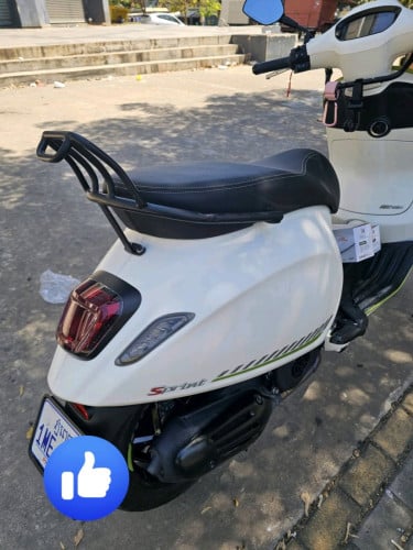 លក់ម៉ូតូ vespa ម្ចាស់ដើមដោយសារធ្ងន់ពេកប្រពន្ធពិបាកជិះ4500$ sprint tech 150 Company