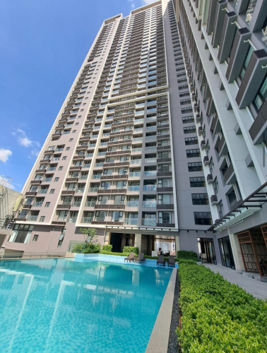 1Bedroom Condo with Swimming Pool for rent in BKK area near BKK market