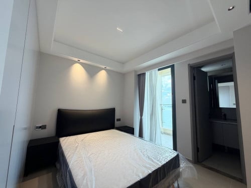 2 បន្ទប់គេងលក់បន្ទាន់ $200,000 - ជ្រោយចង្វារ