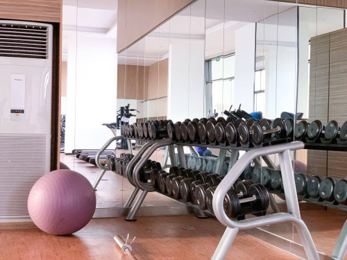 2 bedrooms 2 bathrooms unit , size 79sqm  available unit level 35th  Rental fee : 750-800$