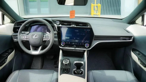2023 Lexus RZ450E Premium Full Option