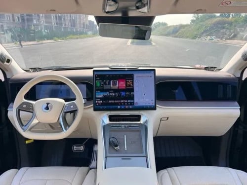 2025 Denza N9 Full Option