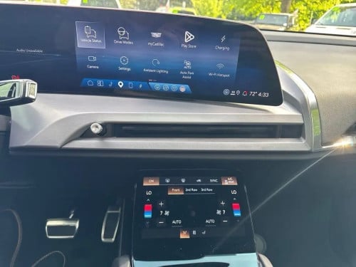2026 Cadillac VISTIQ Full Option