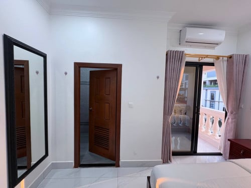 2Bedroom Serviced apartment for rent in BKK 1 near ABA bank