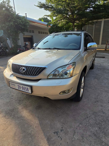 330ពាក់កណ្តាលប៉ុងពី17500ចចា