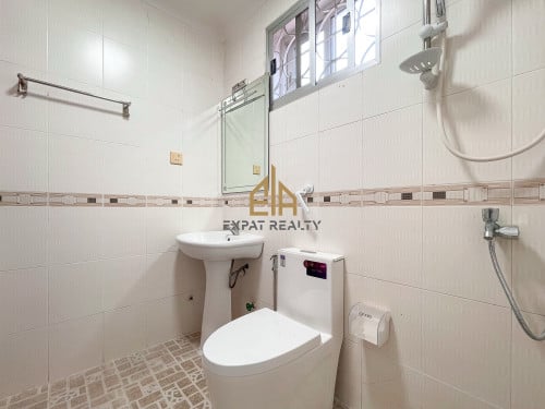 4 Bedroom Twin Villa for rent Bassac Garden City-Phnom Penh.