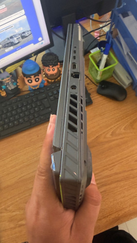 Asus ROG G814JI