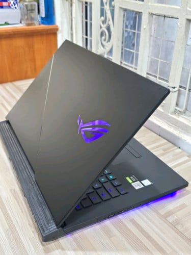 ASUS ROG SCAR G732LWS
