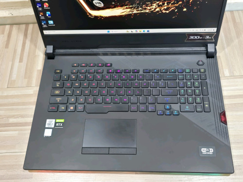 ASUS ROG SCAR G732LWS