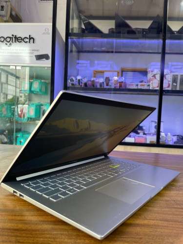 Asus Vivobook