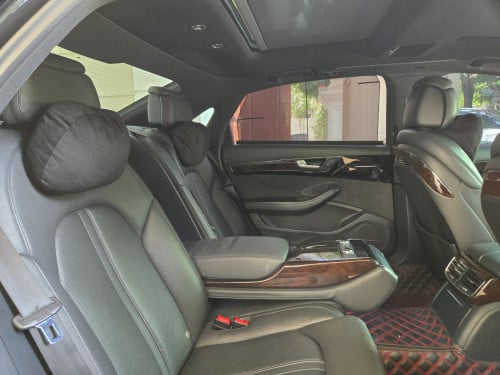 Audi A8L