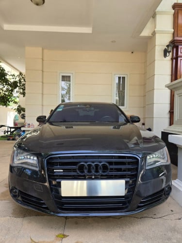 Audi A8L