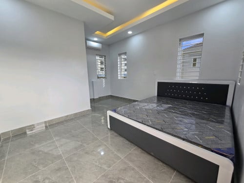 Big Villa 05 bedroom