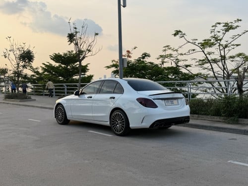 C300 up C63 AMG