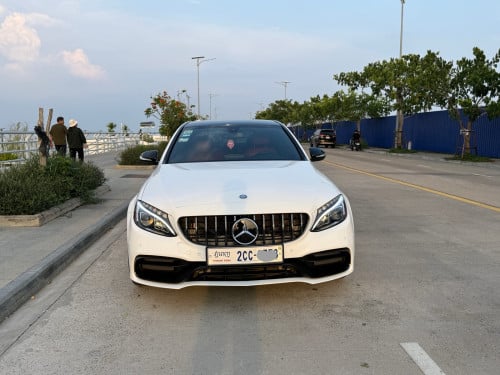 C300 up C63 AMG